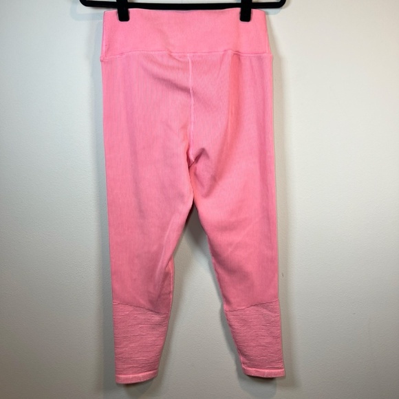 OFFLINE by Aerie Women's Main Squeeze High Waisted 7/8 Leggings Pink Textured XL - Picture 2 of 10